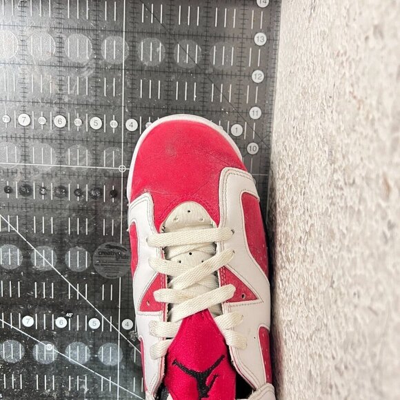 NIke Air Jordan 6 Retro Youth Sz 7Y Women 8.5 384665-106 Carmine White Red Shoes - Picture 7 of 7